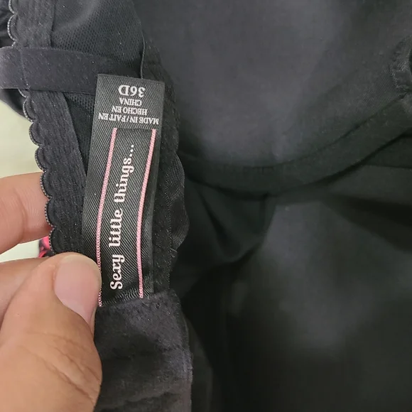 Victoria's Secret Pink and Black Chemise with Ruffled Edge - Picture 6 of 6